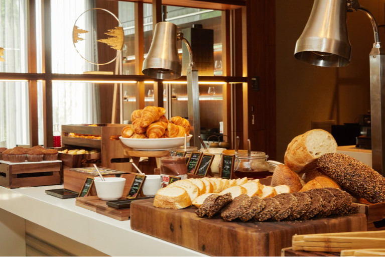 Desayuno Buffet en el AC Marriott Lima